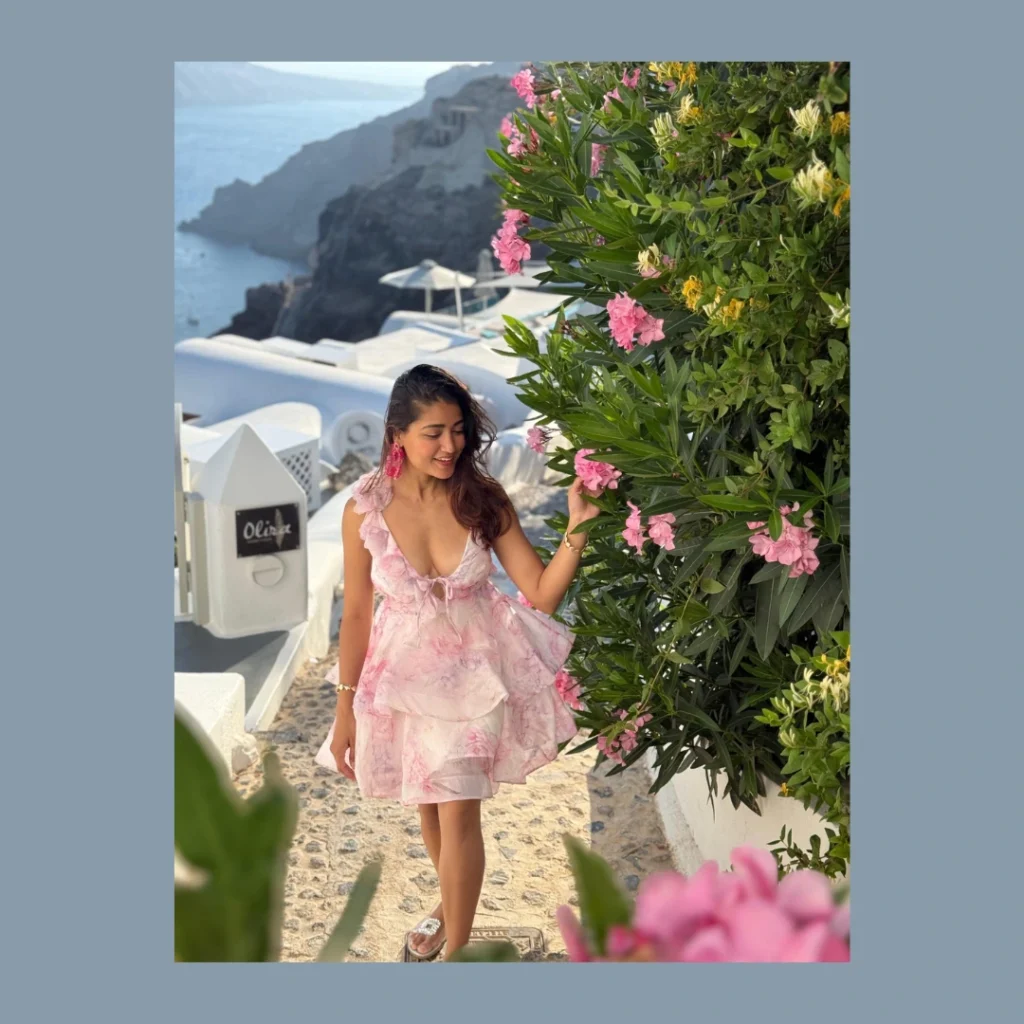 Daisy Dreamscape floral summer dress for women - vacation outfit at Kattwalk India